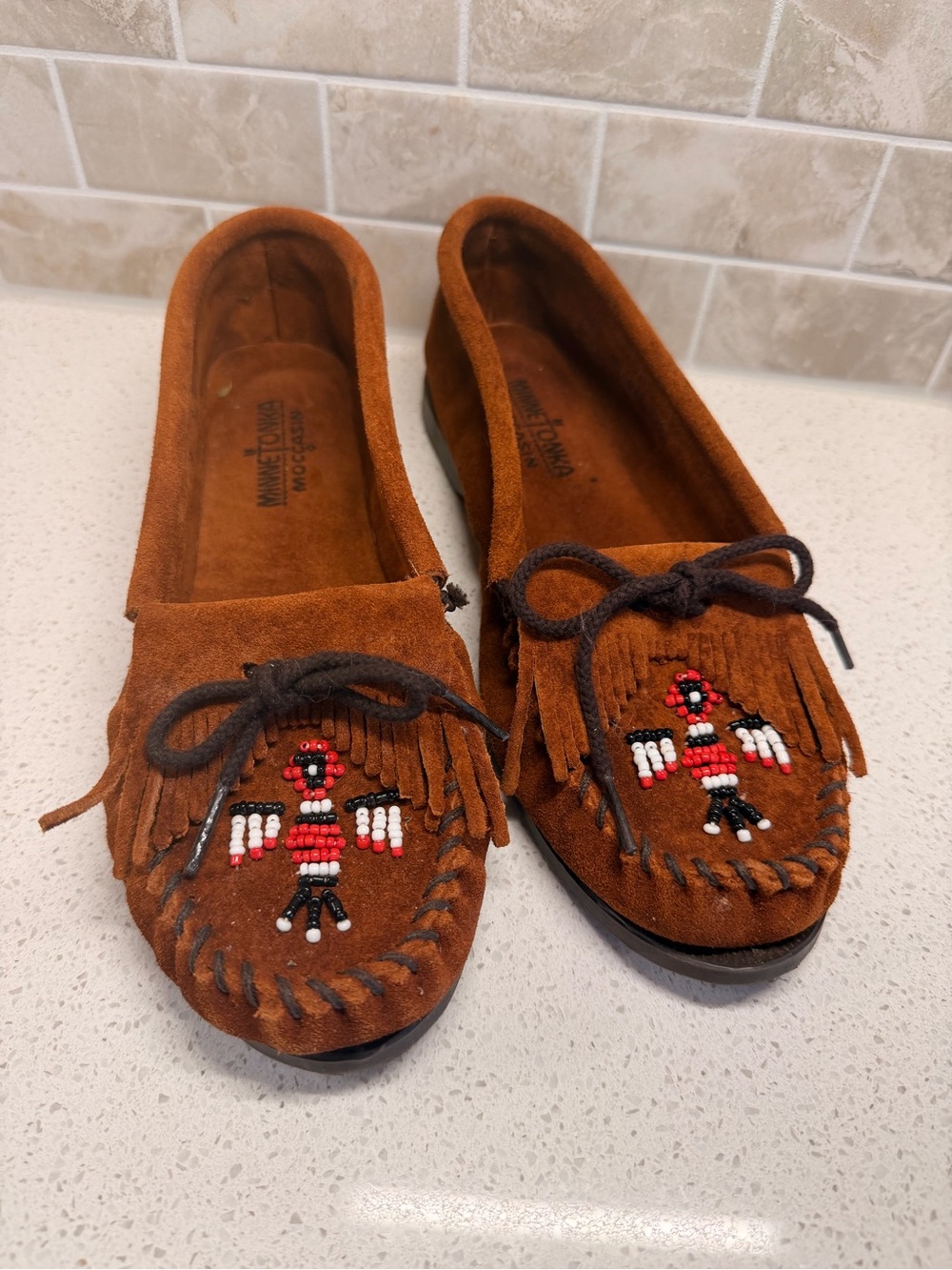Minnetonka Brown Suede Beaded Moccasin Flats - Picture 1 of 7